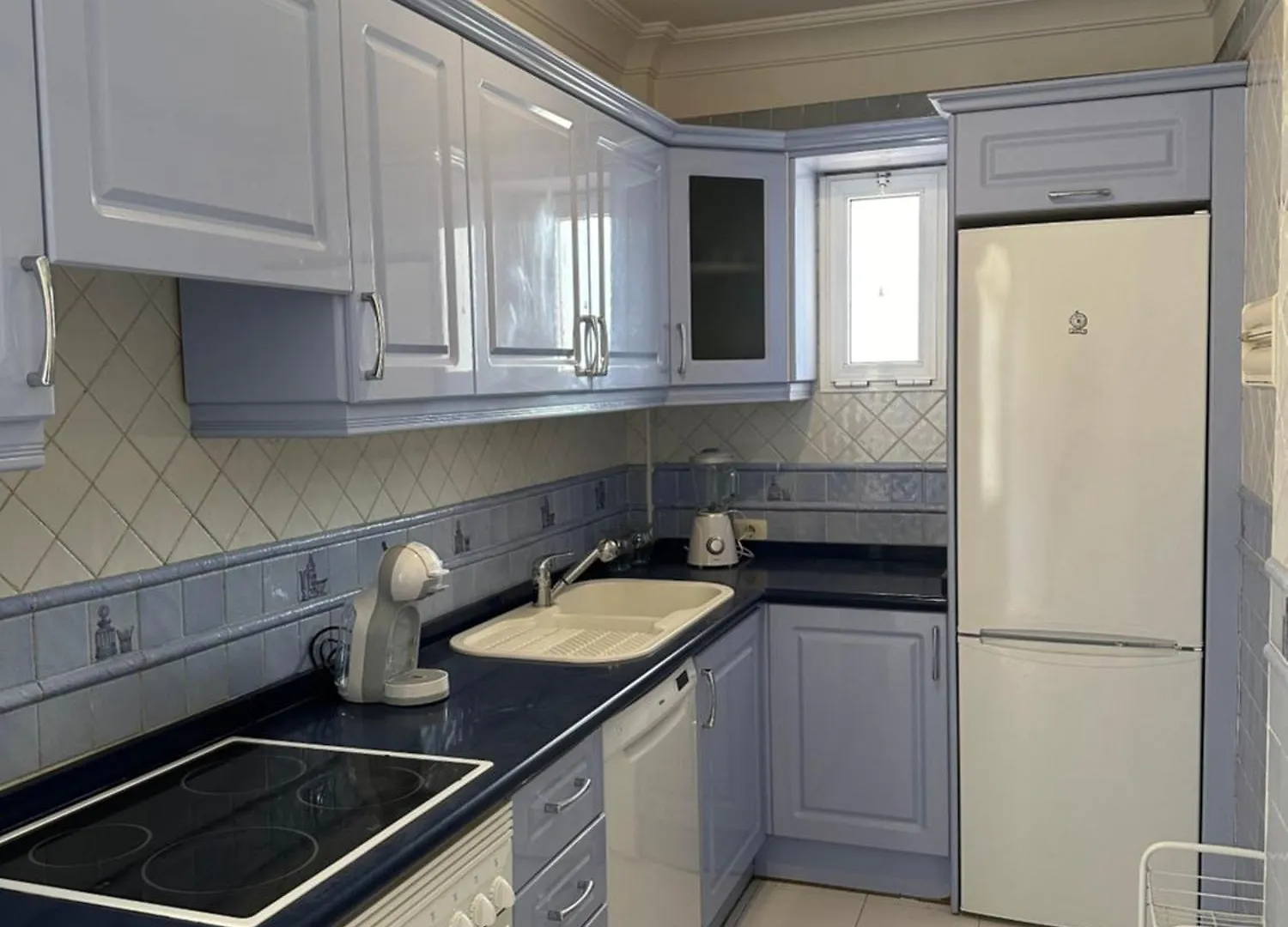 Apartamento Con Jacuzzi Y Vistas 아데제 아파트